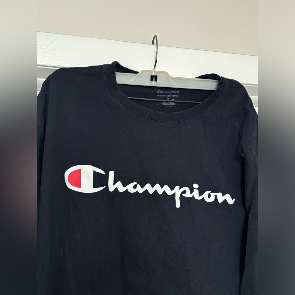 Champion Black T-Shirt - Picture 2 of 4